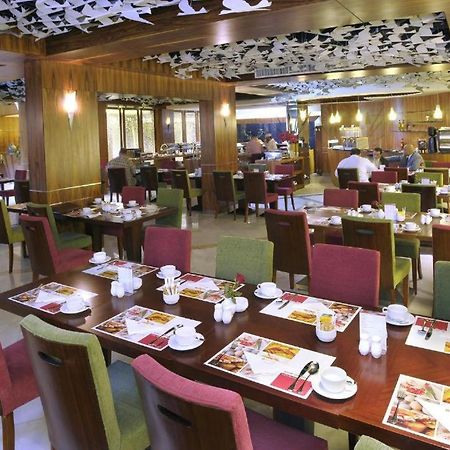 Eastyard Khobar Hotel - Formerly Ramada By Wyndham Khobar Esterno foto