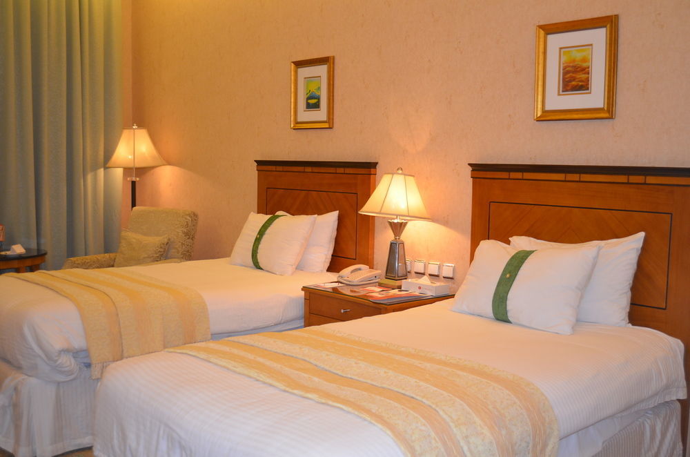 Eastyard Khobar Hotel - Formerly Ramada By Wyndham Khobar Esterno foto
